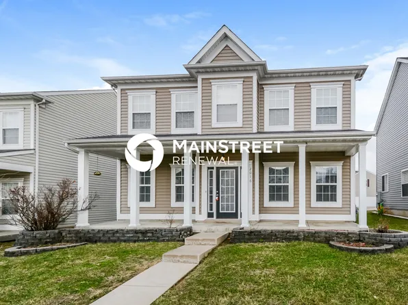 2016 Village Glen Dr, Wentzville, MO 63385