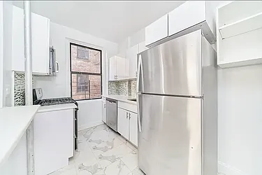 13 Cummings Street, #4A