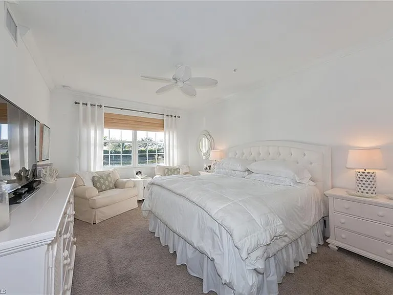 23550 Alamanda Dr #101 — Photo 11