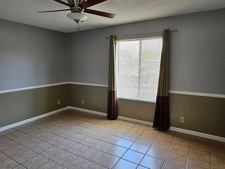 1153 E Foster Rd #A — Photo 20