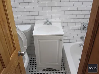 Rented by Bond New York