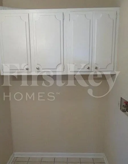 501 Harmony Dr — Photo 29