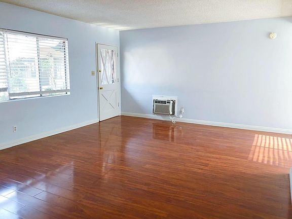 5th image of 255 S Pine St APT E