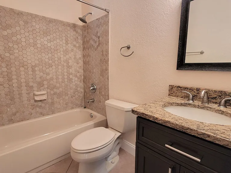 3651 N Goldenrod Rd #E105 — Photo 12