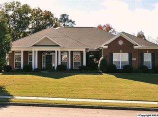 100 Hamilton Mill Cir, New Market, AL 35761