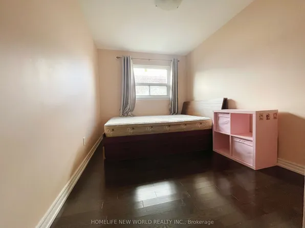 (undisclosed Address), Toronto, ON M1W 2M7