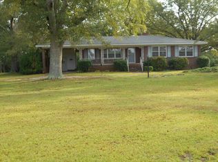 6194 Poplar Springs Rd, Ware Shoals, SC 29692