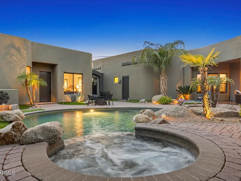 11362 E Dale Ln — Photo 71