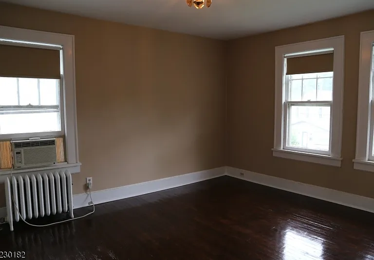 43 Cypress St — Photo 8