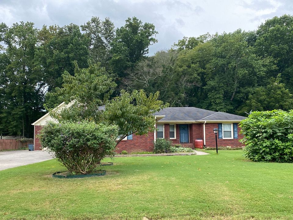 1st image of 108 Shoalford Dr