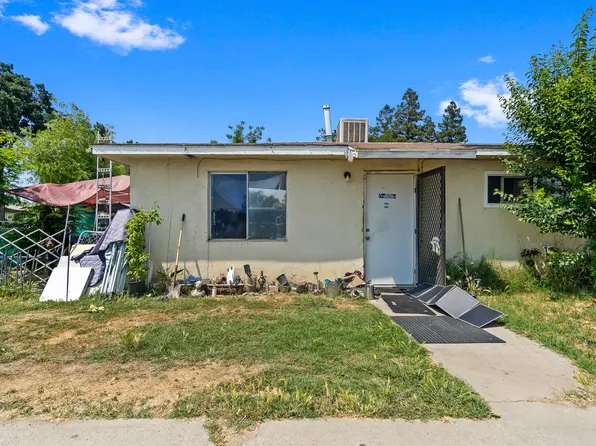 234 N Gene Avenue, Farmersville, CA 93223