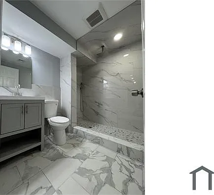 11 Brenton St #B — Photo 4