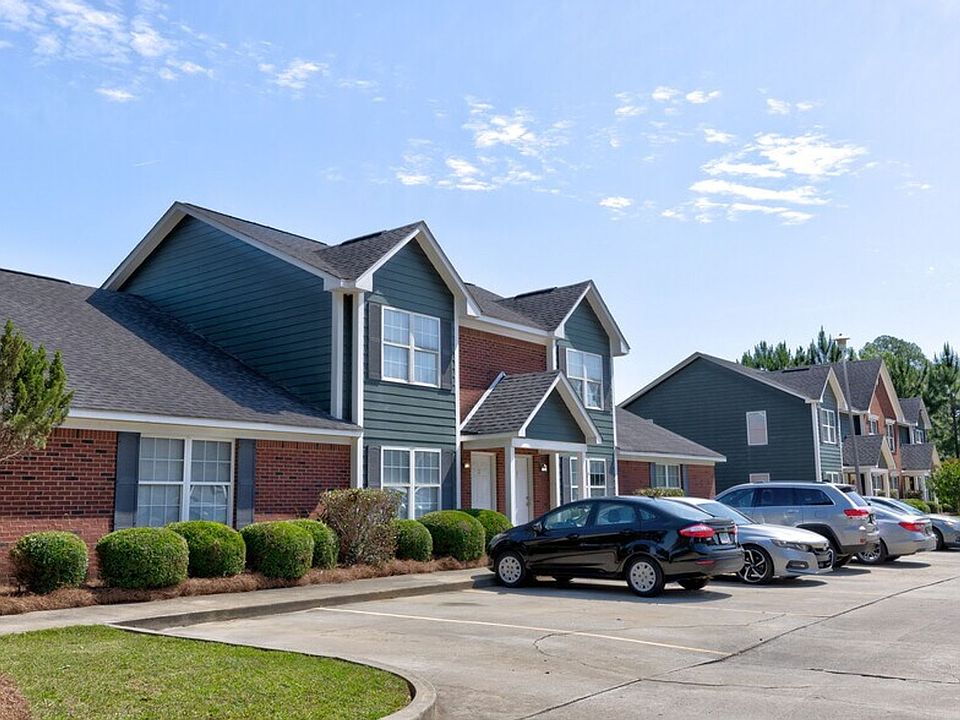 2nd image of 2220 Friar Tuck Ln #17