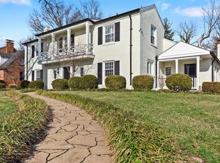 25 Black Creek Ln, Saint Louis, MO 63124