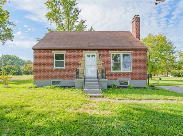 3869 Kemp Rd, Dayton, OH 45431