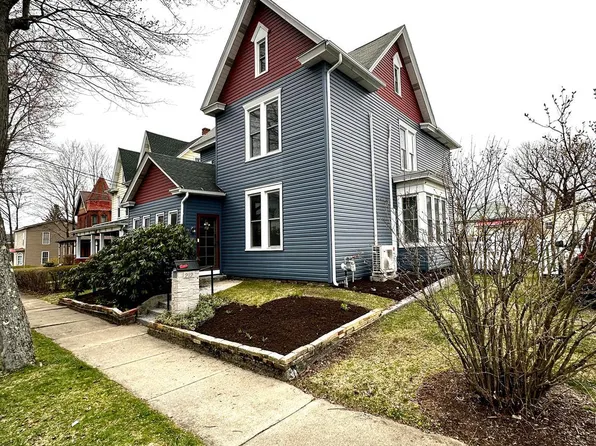 212 N 7th St, Philipsburg, PA 16866