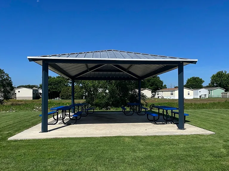 Grand Oaks at Liberty HIll — Photo 8