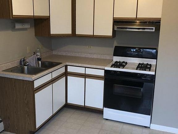 5th image of 316 W Quincy St APT A