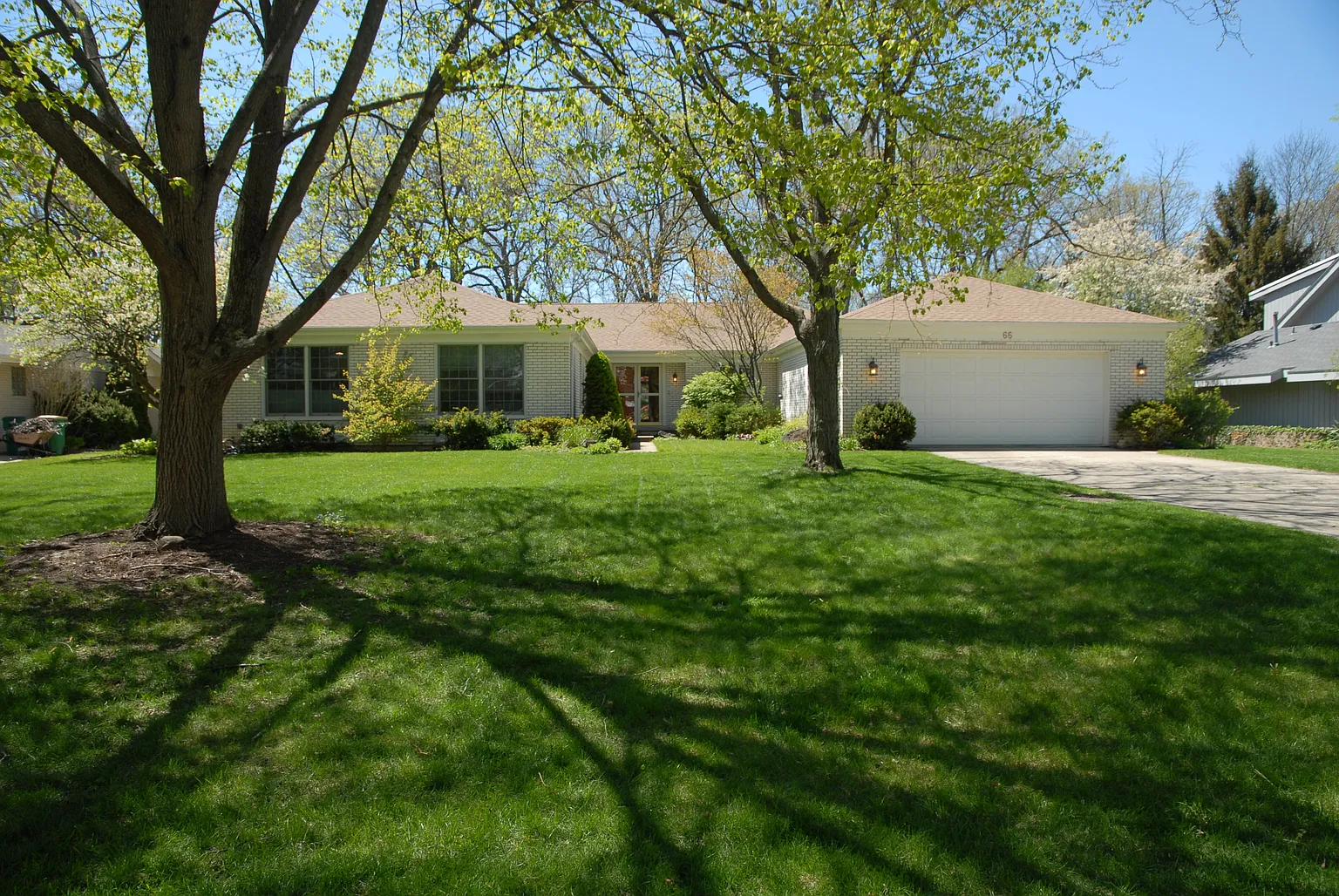 66 Elmwood Ln photo 1