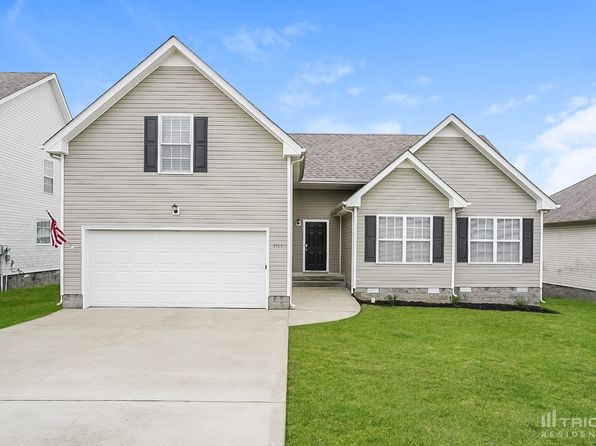 3713 Nadia Dr