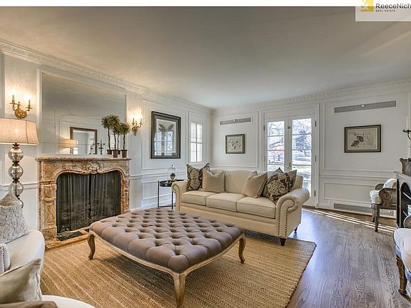 3rd image of 6225 Ensley Ln