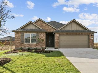 1308 Hunters Ridge Dr, Crowley, TX 76036