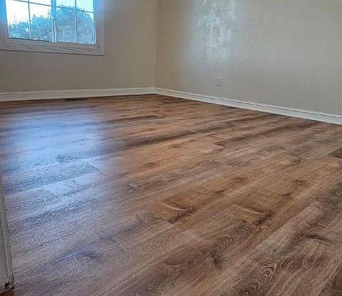 4th image of 612 Manila Way