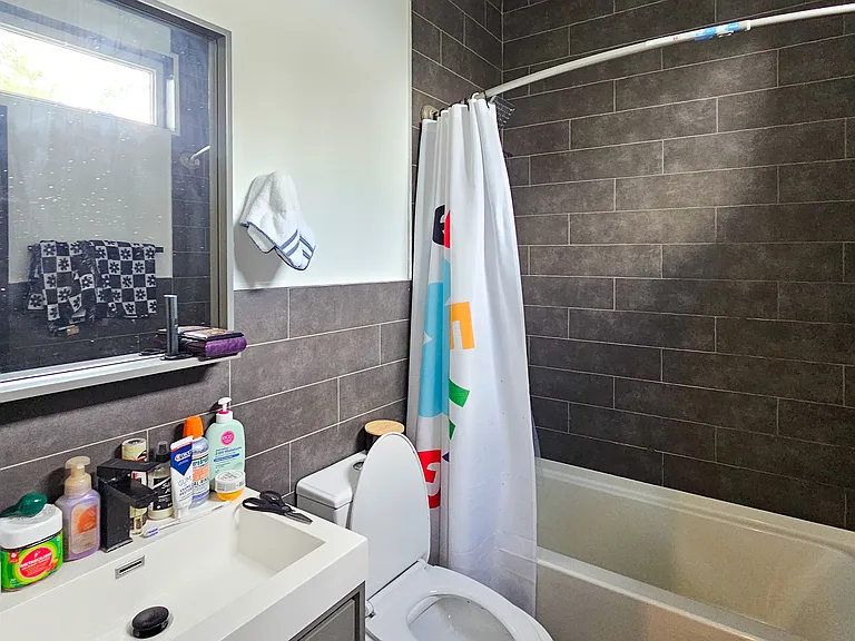 519 N 38th St #2 — Photo 20