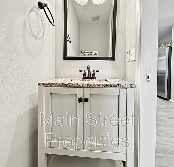 2121 Pin High Dr — Photo 26