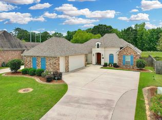 12047 Old Canal Rd, Greenwell Springs, LA 70739
