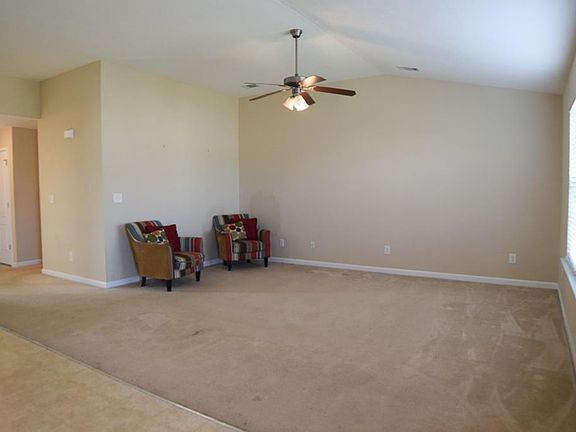 5th image of 3129 Saint Charles Ave