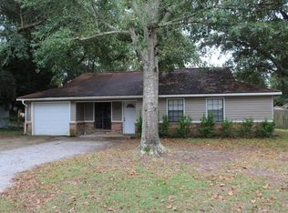 8501 Neptune Ave, Ocean Springs, MS 39564