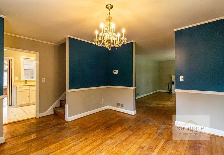 326 Lincoln Ave — Photo 6
