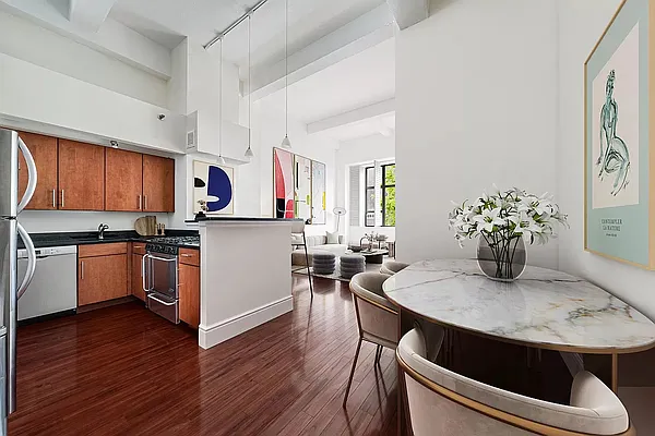 Rented by Douglas Elliman | media 13