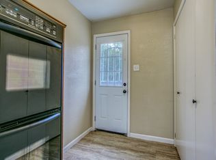4117 Metropolitan Ave, Dallas, TX 75210