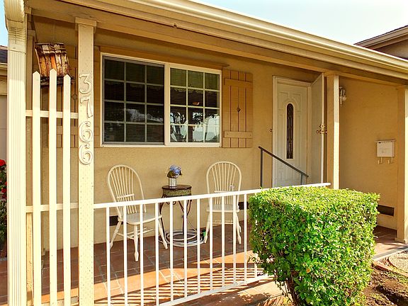 3rd image of 3766 Temple City Blvd
