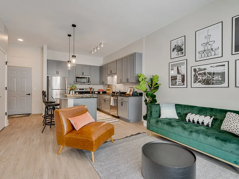 The Isaac Apartments — Photo 6