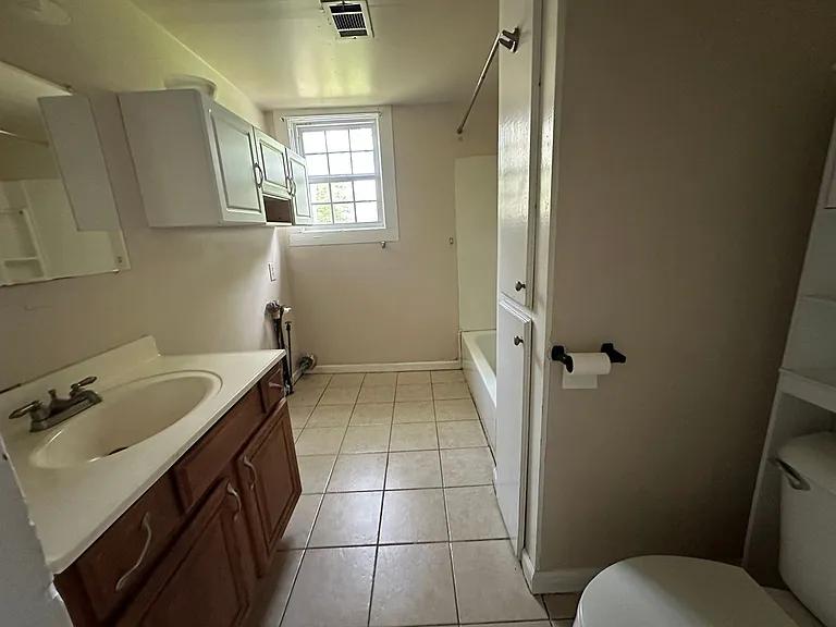 410 Avenue 1 NE — Photo 5