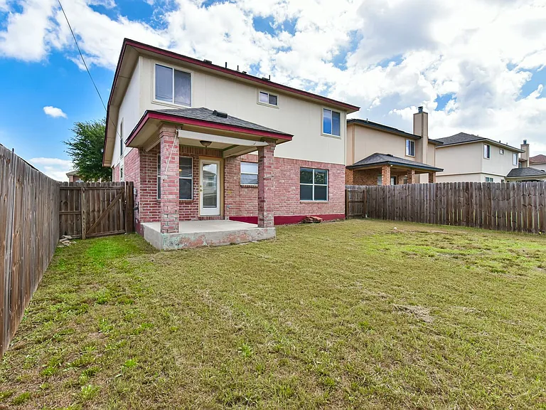 4600 Donegal Bay Ct — Photo 35