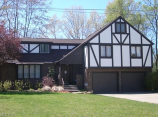 6464 Balsam Dr, Amherst, OH 44001