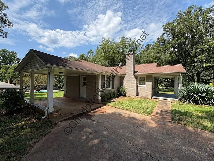 2250 Gastonia Hwy — Photo 2