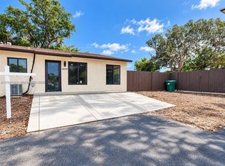 28099 SW 143rd Ct, Homestead, FL 33033