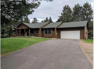 5122 185th St, Chippewa Falls, WI 54729