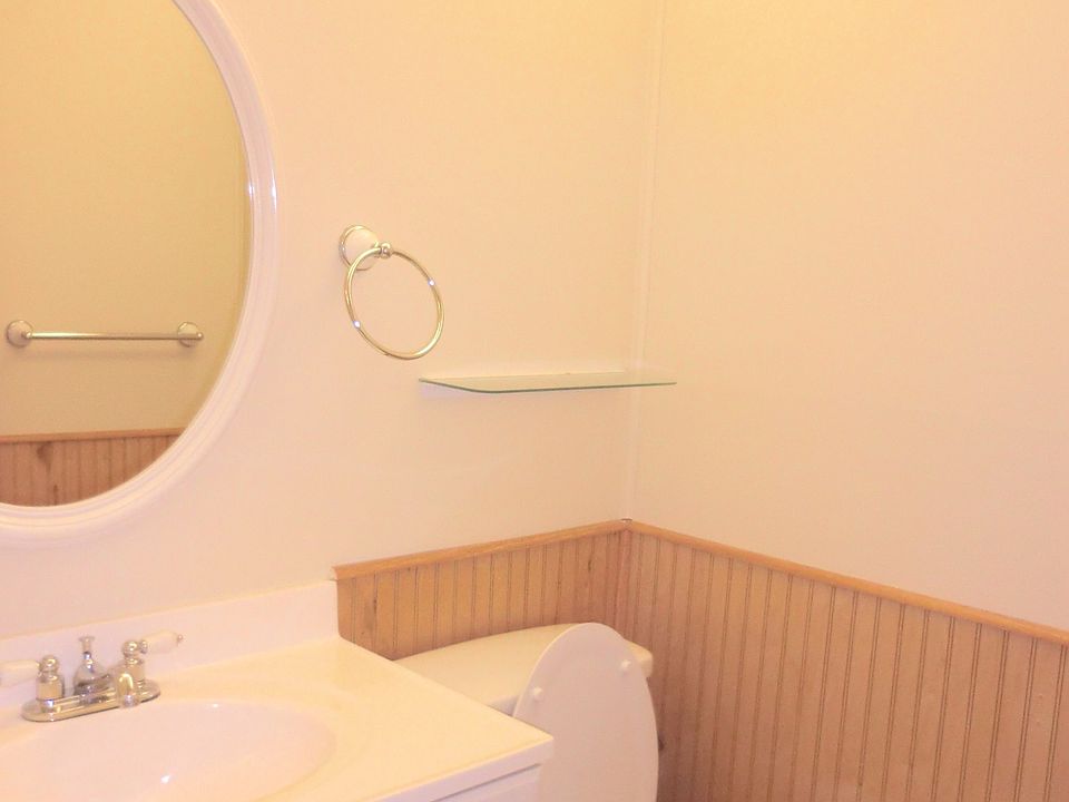 Guest bath