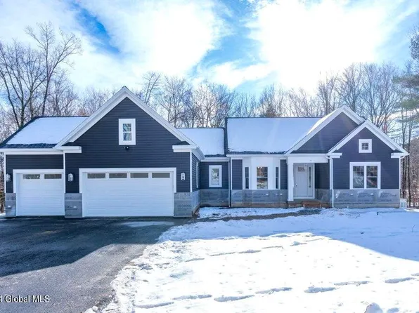 14 Encore Drive, Ballston Spa, NY 12020