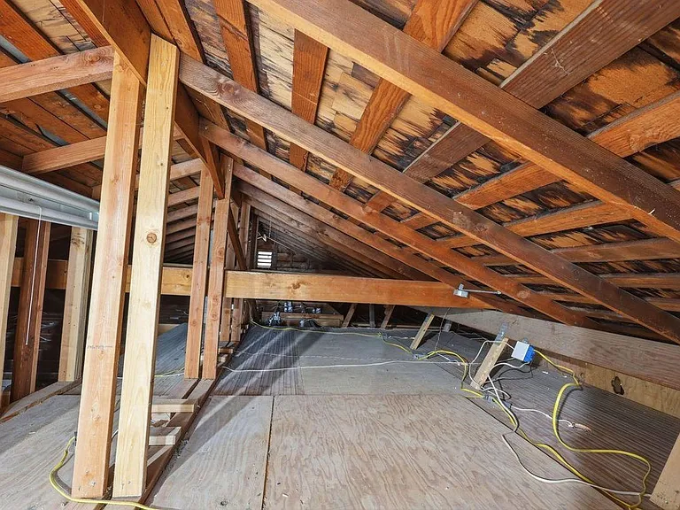 780 Acacia Ave — Photo 25