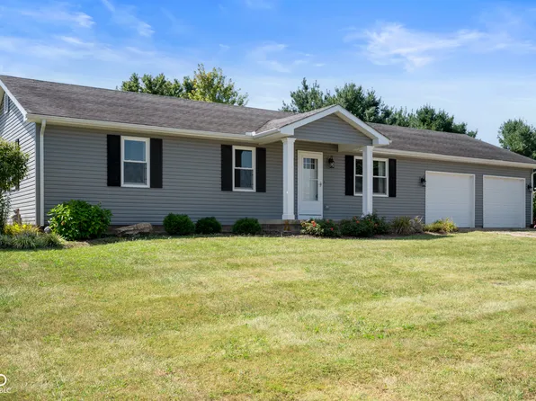 139 E Shay St, Connersville, IN 47331