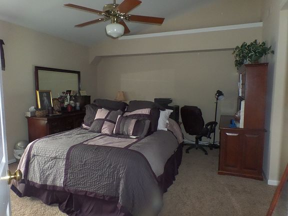 Master bedroom with walk in closet & master bath with double