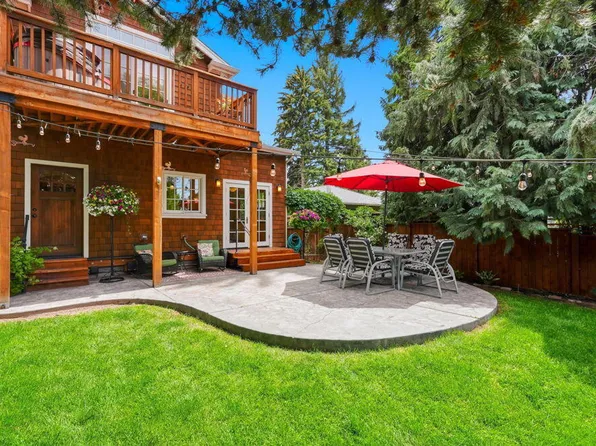 425 NW State St, Bend, OR 97703