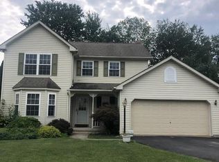 284 Oak St, Wind Gap, PA 18091